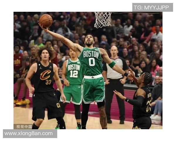 凯尔特人展现强大实力稳居NBA东部领跑者优势分析